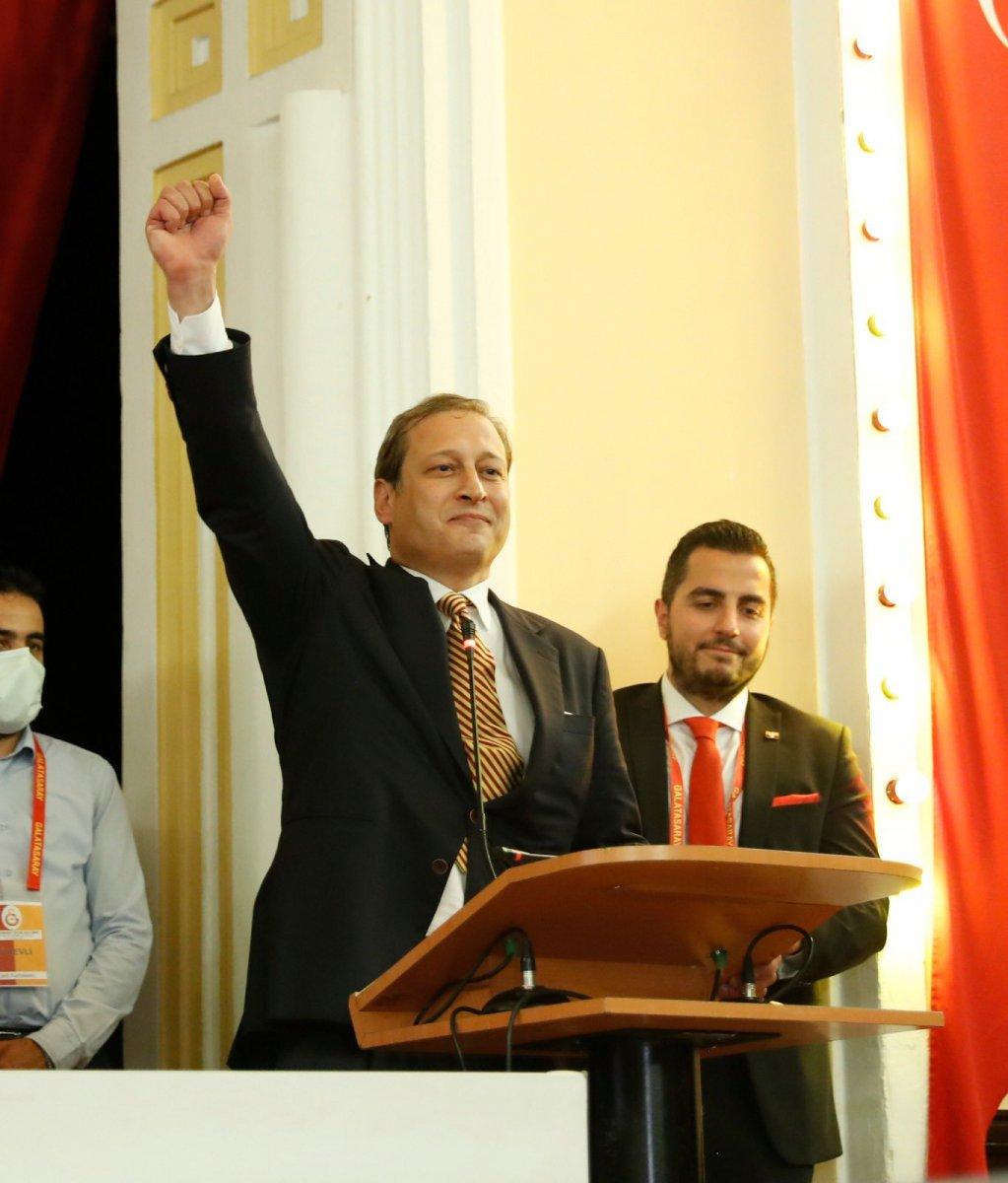 Galatasaray'ın 38. başkanı Burak Elmas oldu