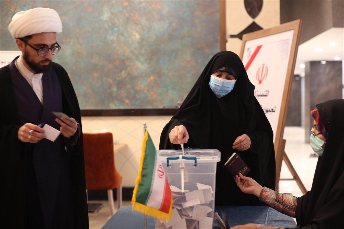 İran'ın 8. Cumhurbaşkanı İbrahim Reisi oldu