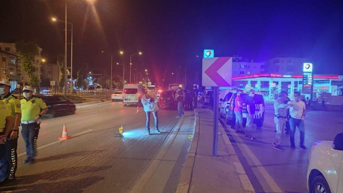 Denizli'de makas atan maganda, uyarılınca kurşun yağdırdı