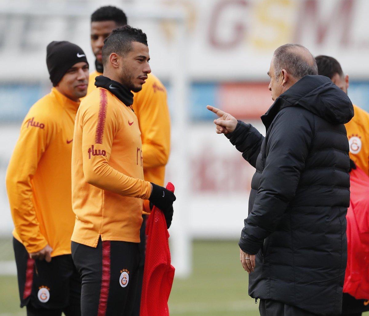 Younes Belhanda Galatasaray'a haber yolladı