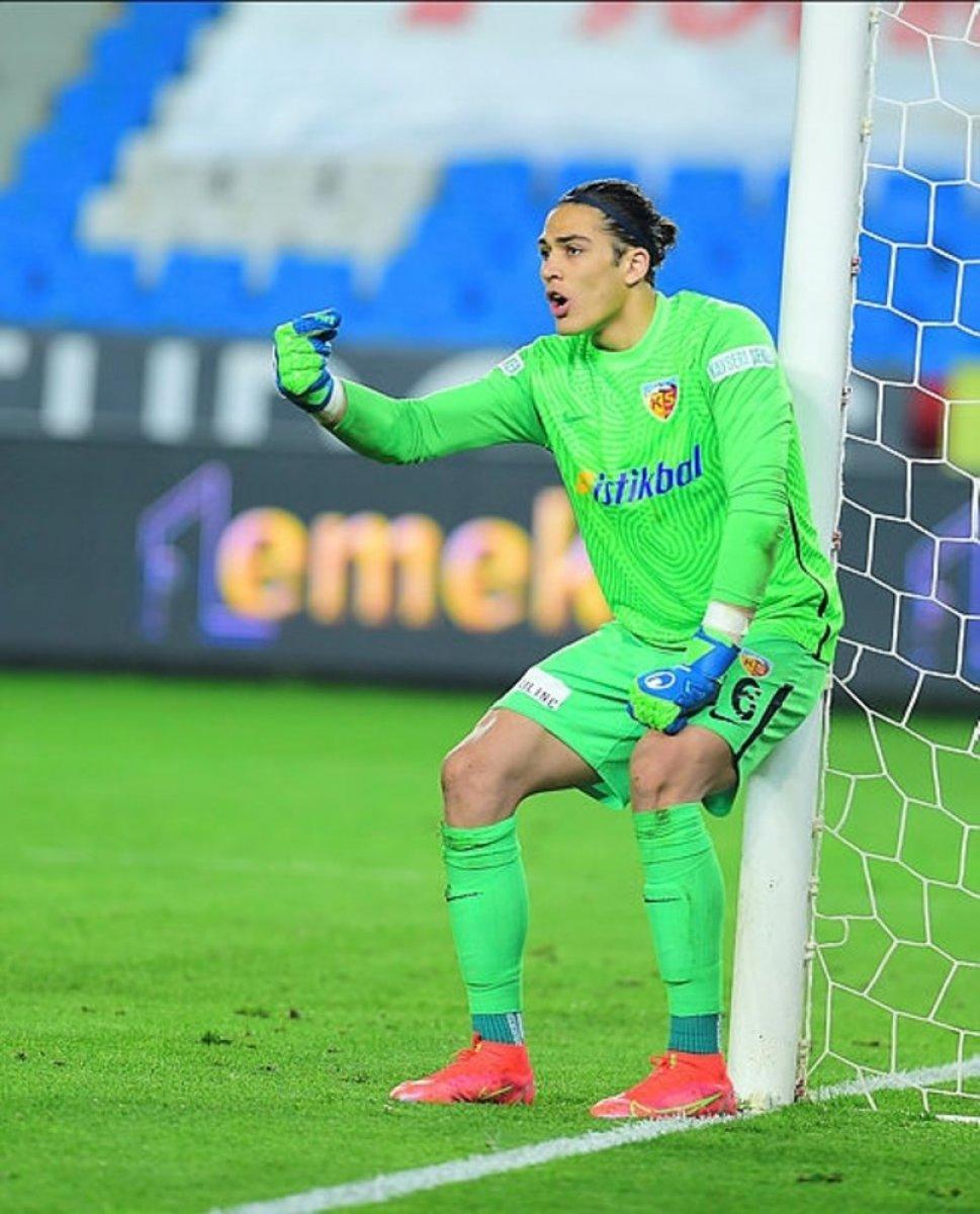 Kayserispor Lyon'un Doğan Alemdar teklifini kabul etti