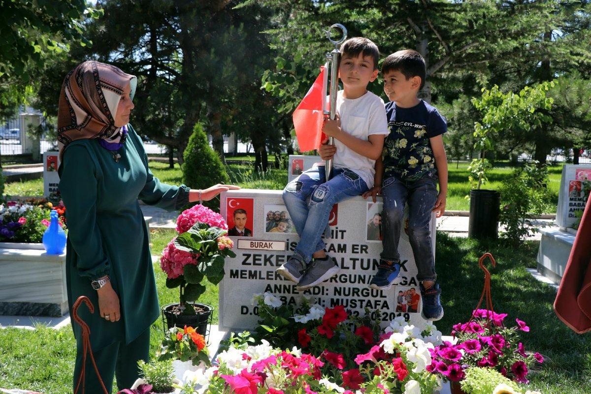 Şehit oğlundan babasına mektup: Allah'ım babama kavuşmak istiyorum