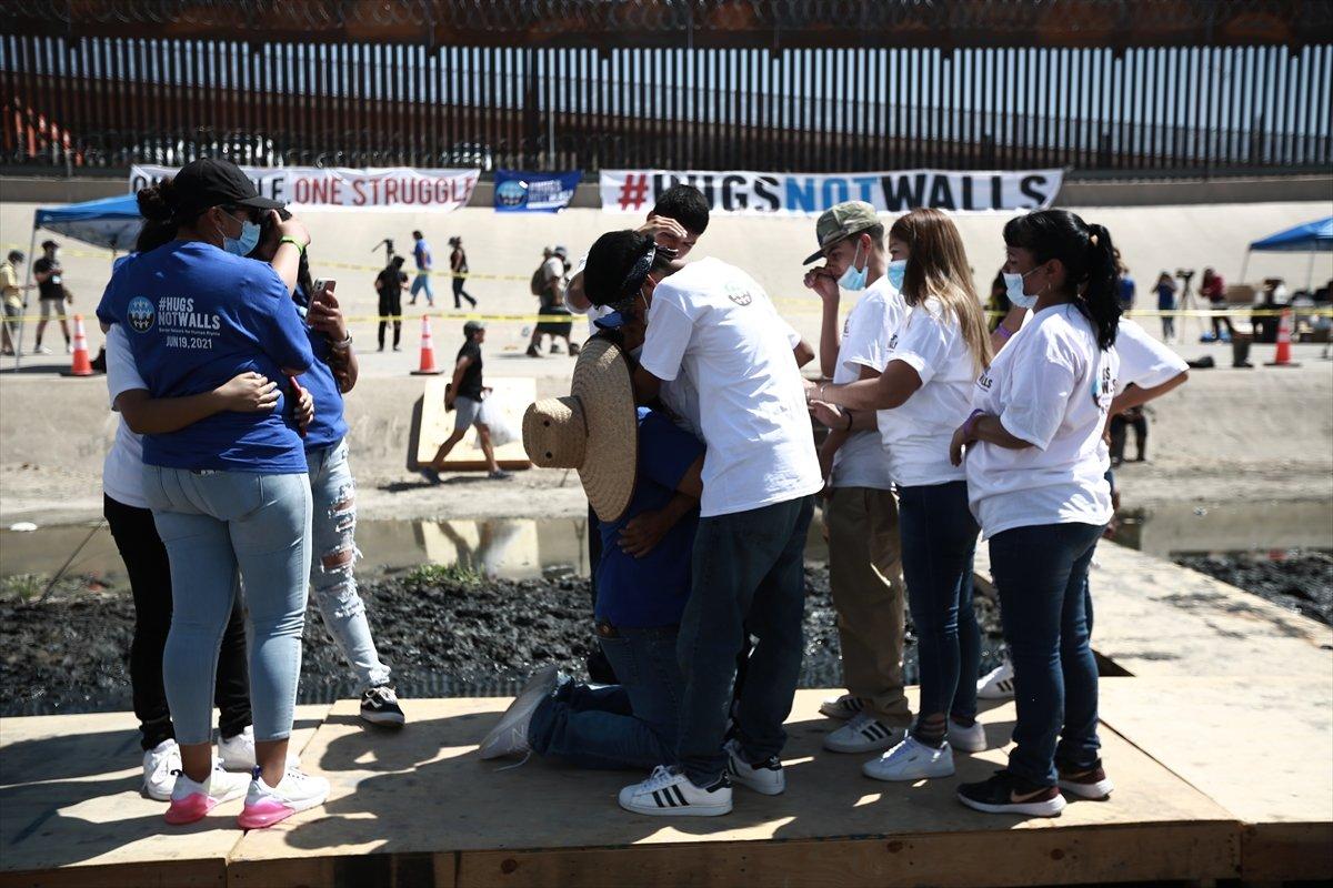 ABD - Meksika sınırında gösteri