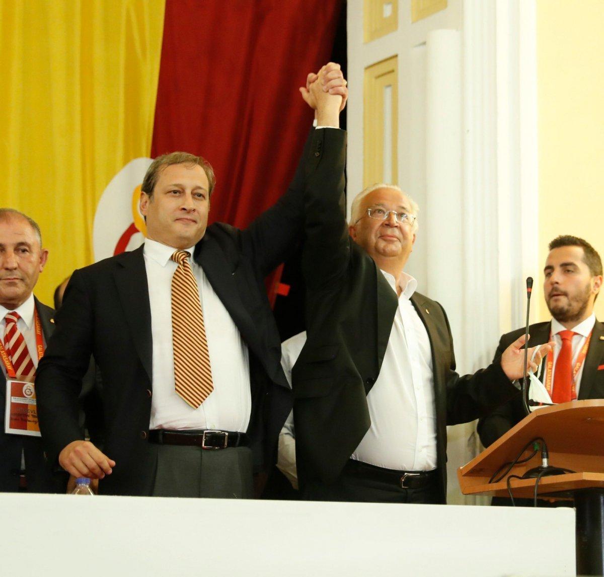 Burak Elmas: Futbolumuz Cumhurbaşkanı Erdoğan'ın yatırımlarına layık olmalı