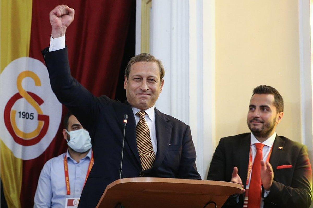 Burak Elmas'ın transfer hedefi 2000 ruhu