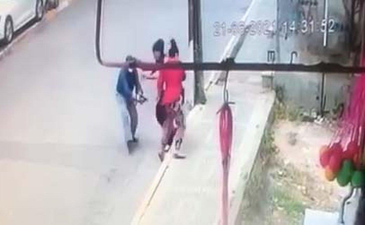 Avcılar’da, bir kadın eski eşinin silahlı saldırısına uğradı