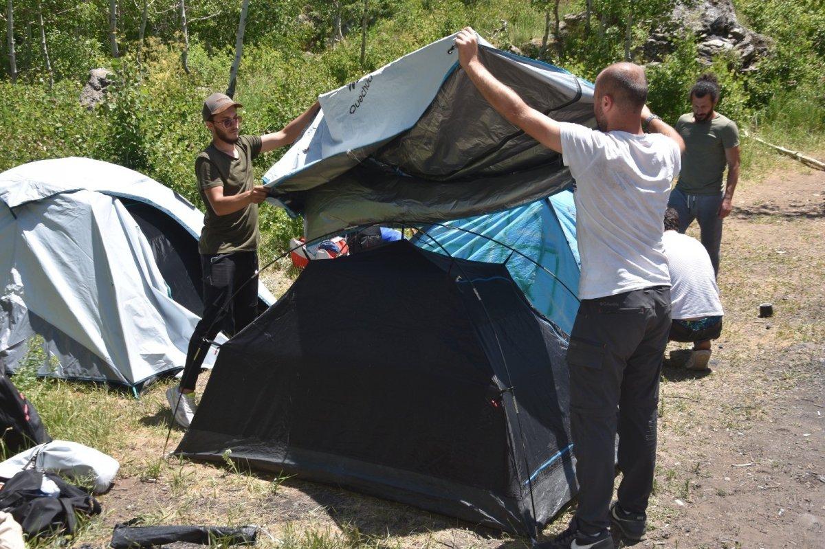 Nemrut Krater Gölü