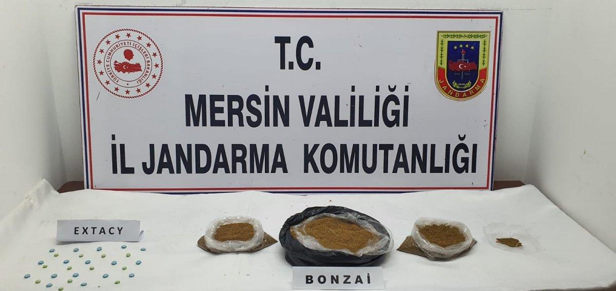 Mersin’de uyuşturucu operasyonu: Yolcu otobüsünde yakalandı