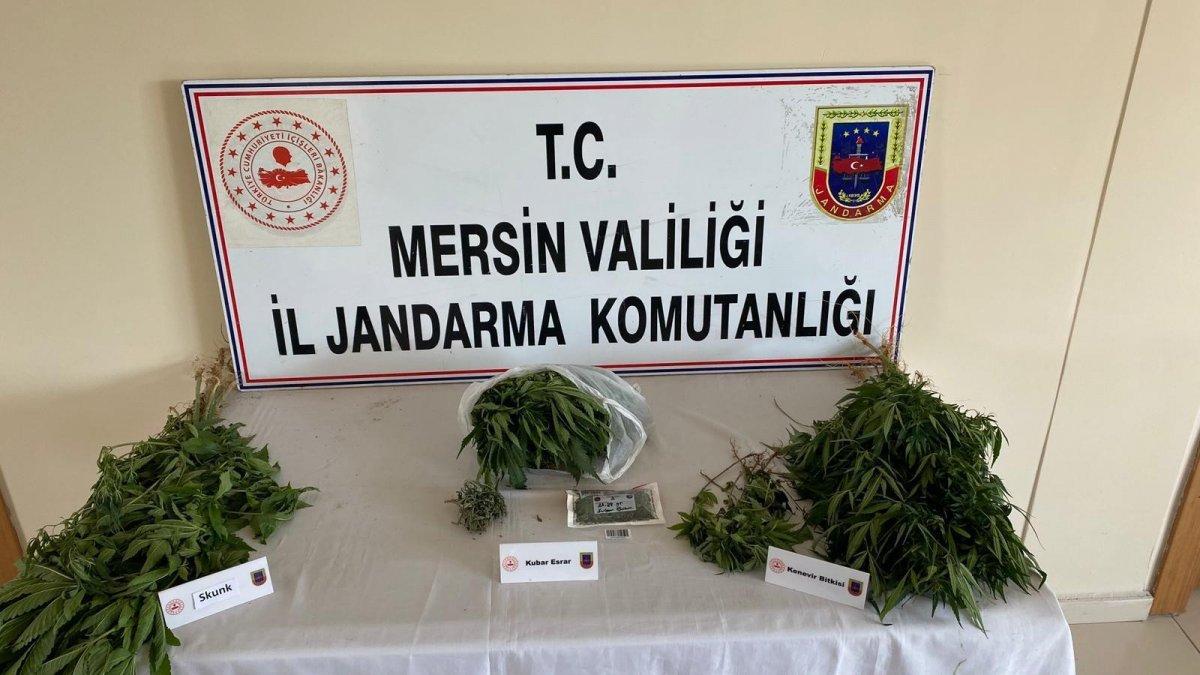 Mersin’de uyuşturucu operasyonu: Yolcu otobüsünde yakalandı