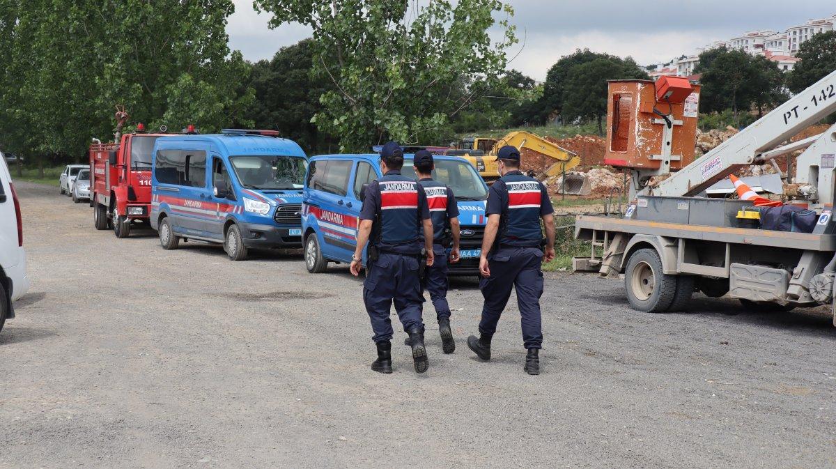 Kocaeli’de Lütfü Türkkan’ın kaçak çiftliğinde tahliye çalışmaları