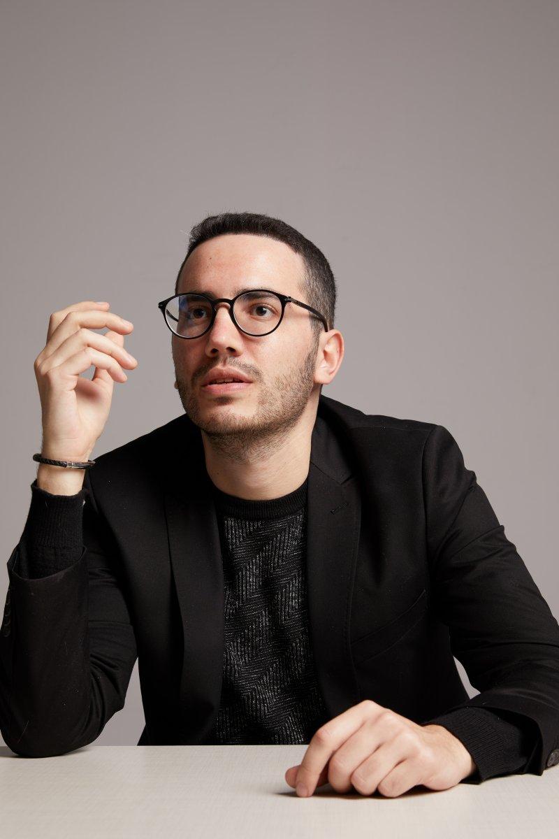 Arda Erel, kitabı Konuşamadığımız Ne Varsa'yı anlatıyor