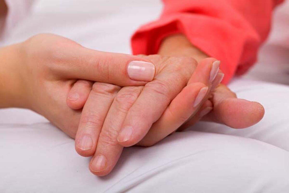 Gençlerde el titremeleri ciddiye alınmalı