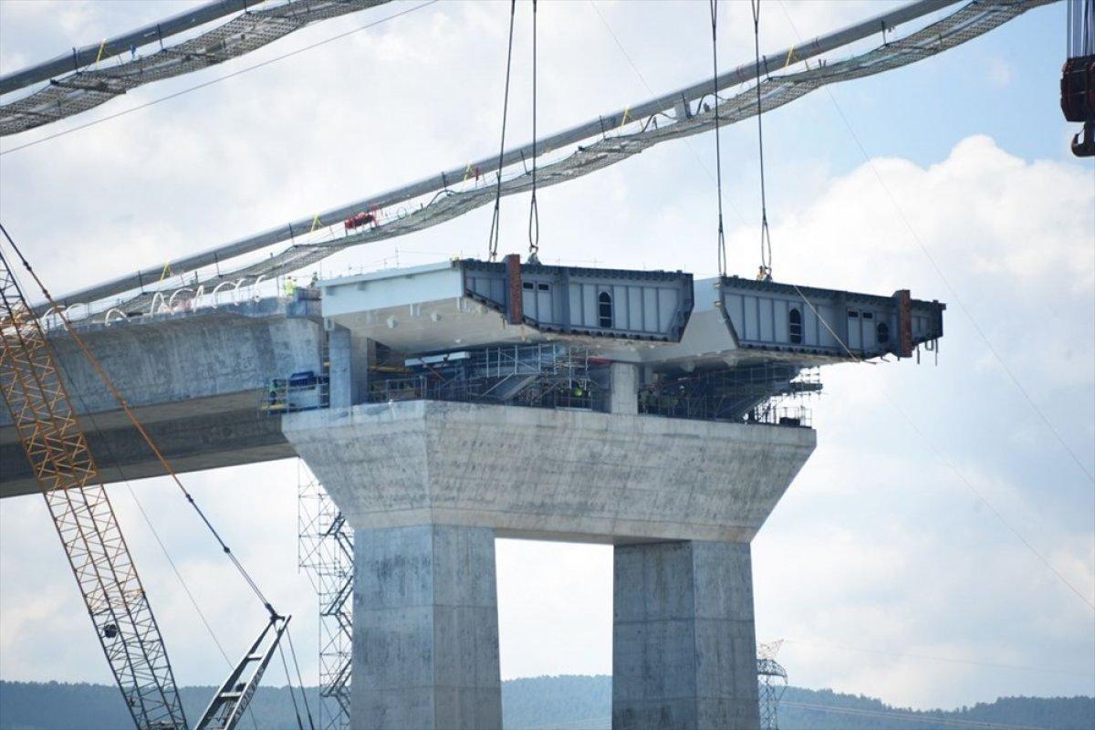 1915 Çanakkale Köprüsü yükseliyor