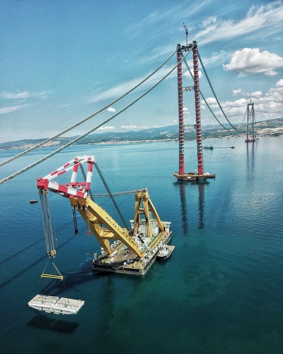 1915 Çanakkale Köprüsü yükseliyor