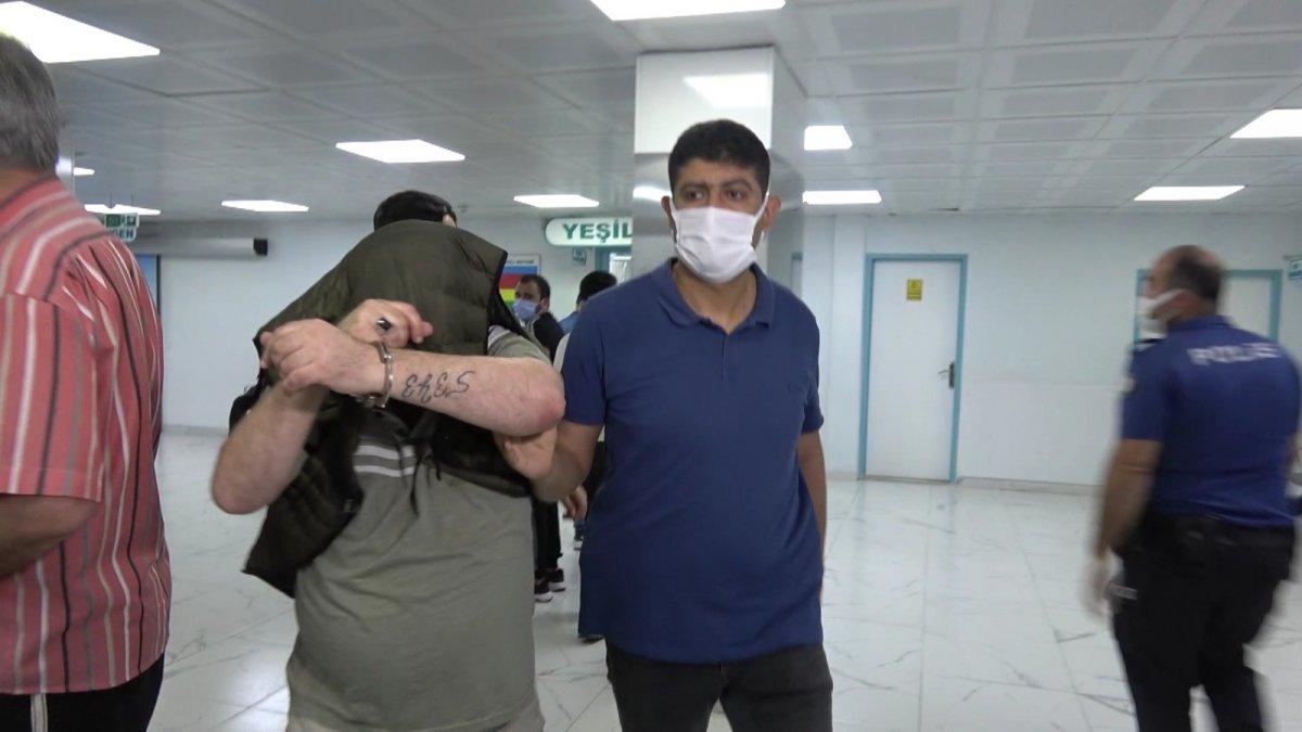 Samsun'da şehitlikteki Türk bayrağı ve direğini çaldılar