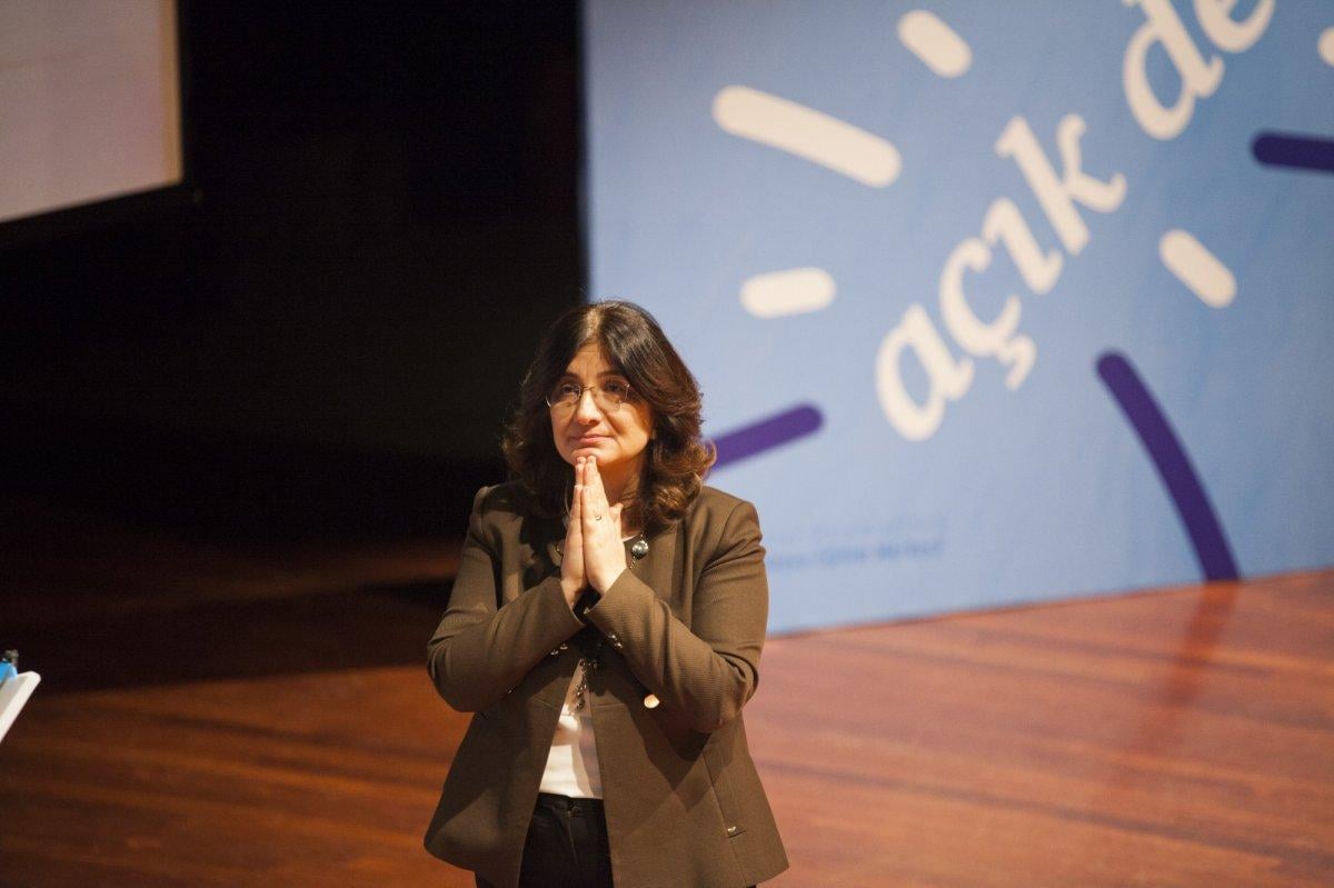 Çocuklarda dil eğitimi için anne ve babalara tavsiye kitap