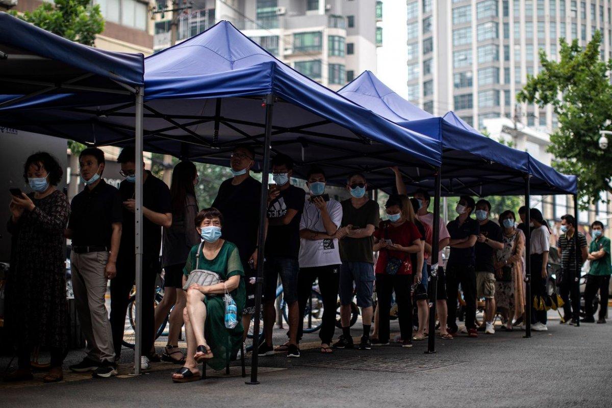 Çin, koronavirüs sınır kısıtlamalarını 2022'ye kadar uzattı