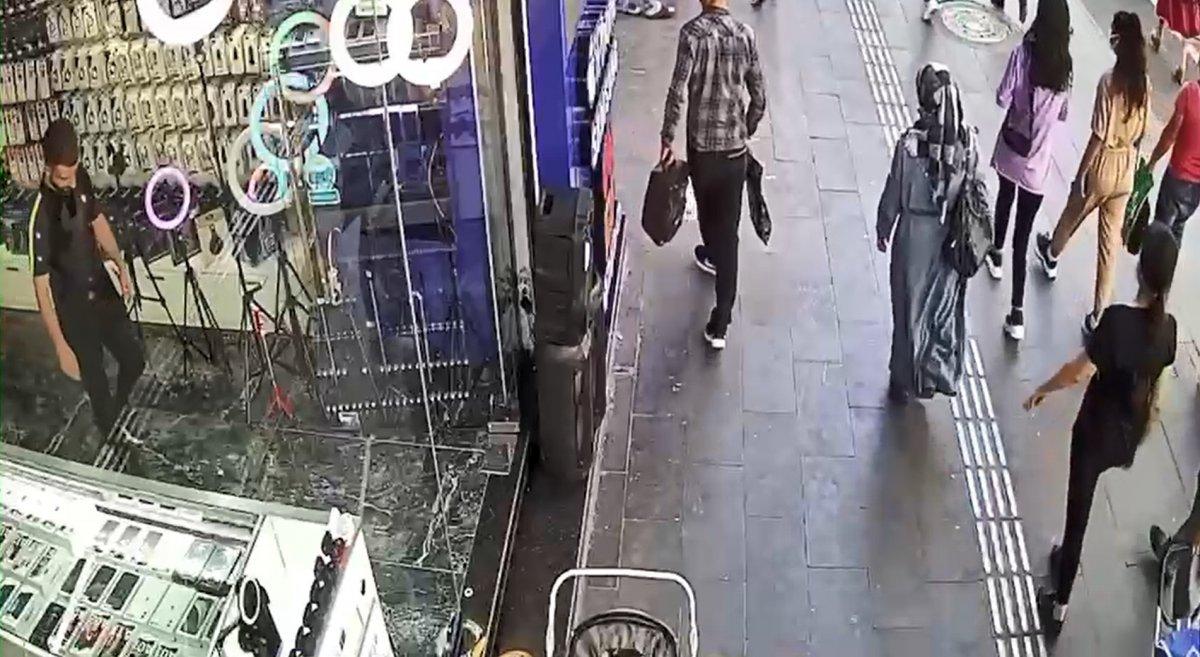 Diyarbakır’da hırsızlık yaptığı dükkanın önünden geçerken yakalandı