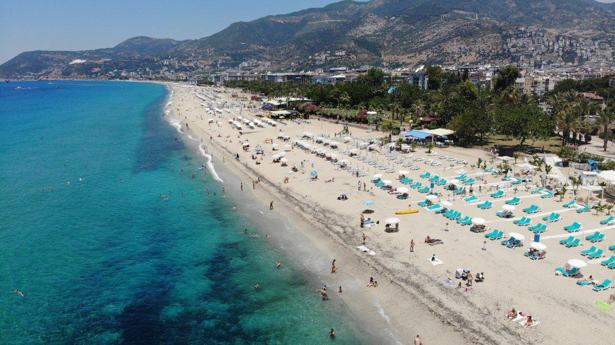 Antalya plajları normale döndü