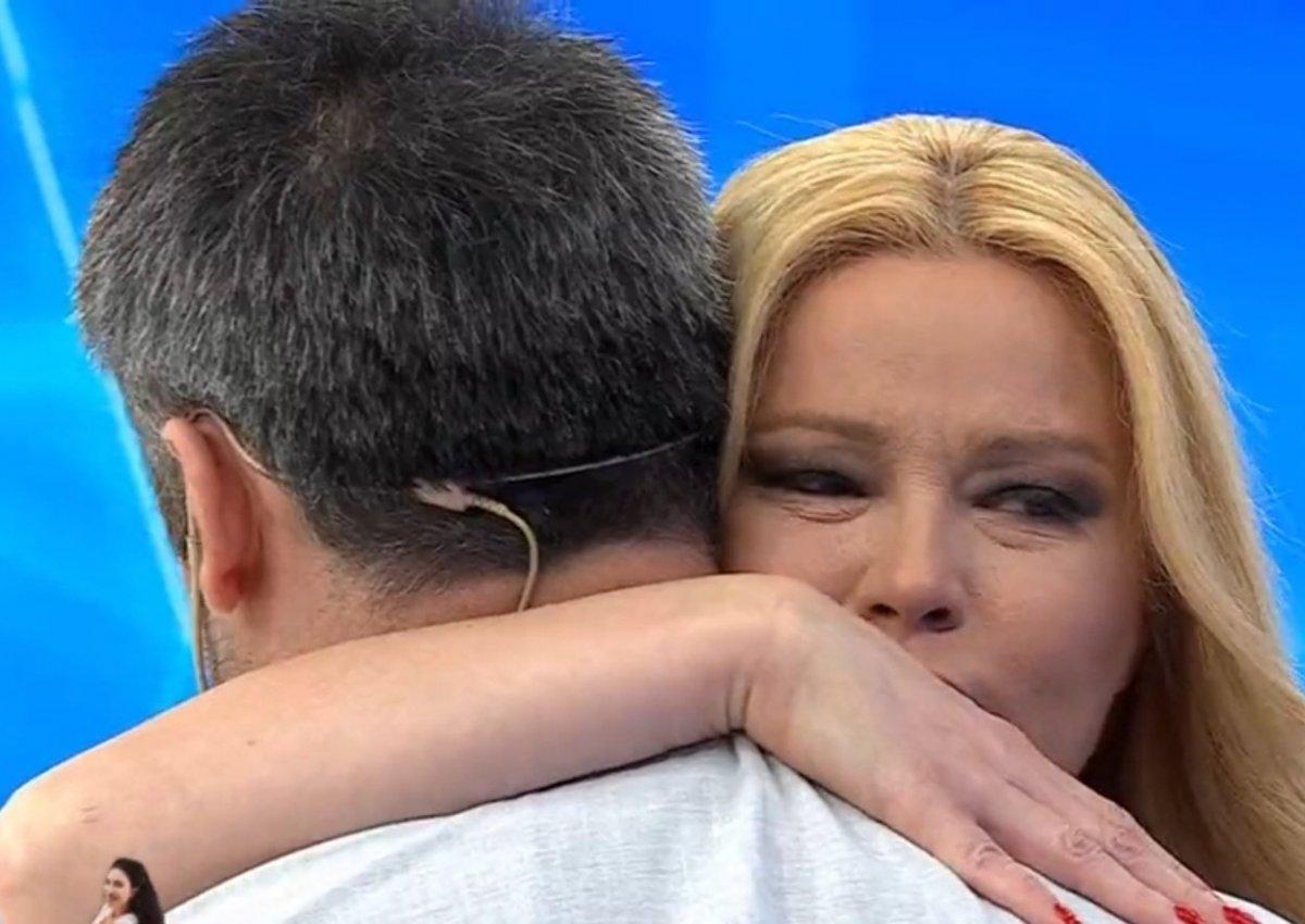 Konya’da anne ve babası öldürülen doktor herkesi ağlattı