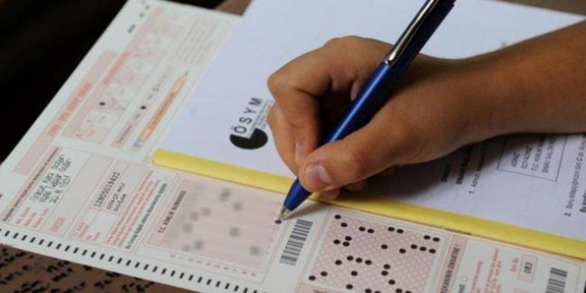 Ehliyetle YKS'ye girilir mi? Sürücü belgesi kimlik yerine geçer mi?