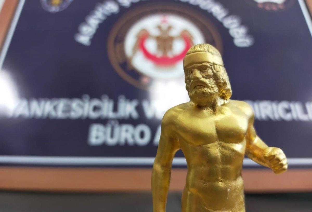 Kahramanmaraş’ta kuyumcuları dolandıran sahte altın şebekesi çökertildi