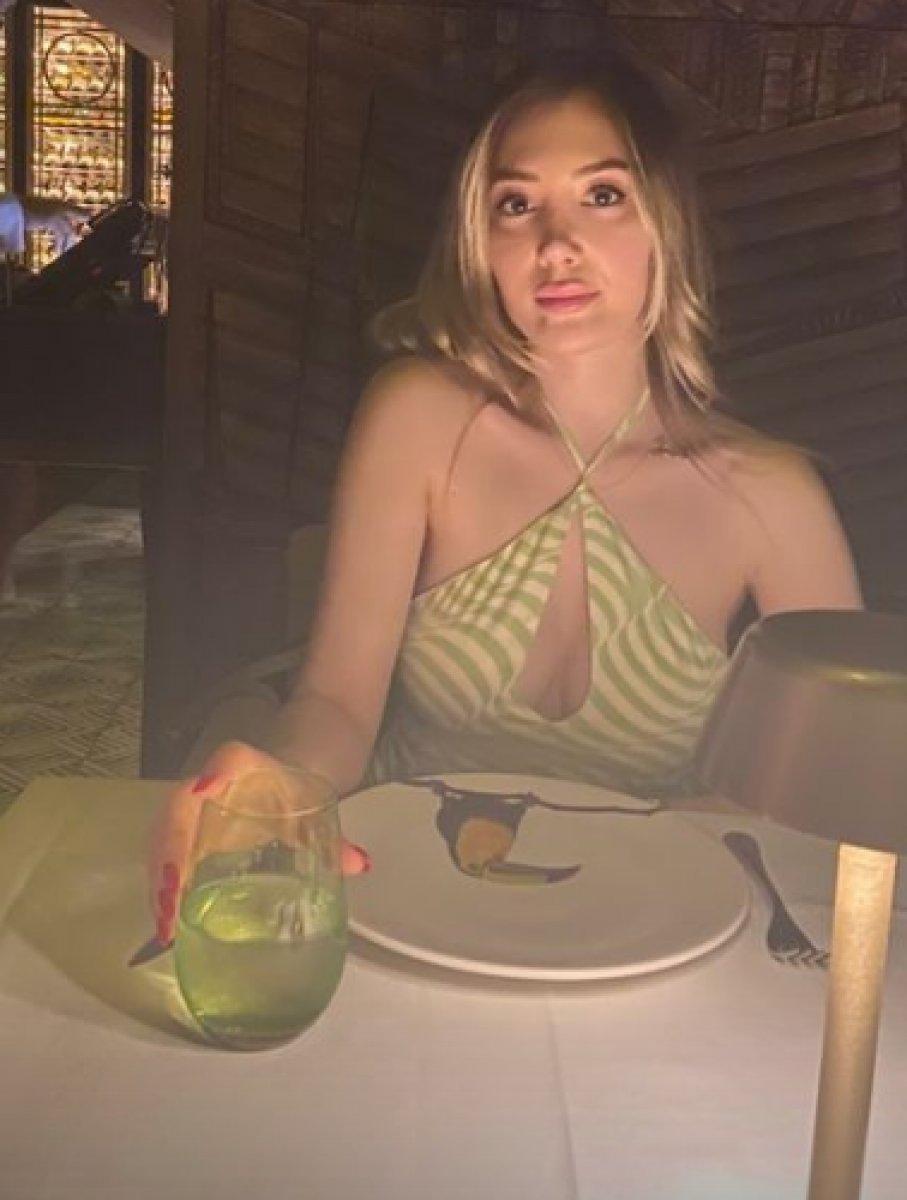 Yasmin Erbil tatilde