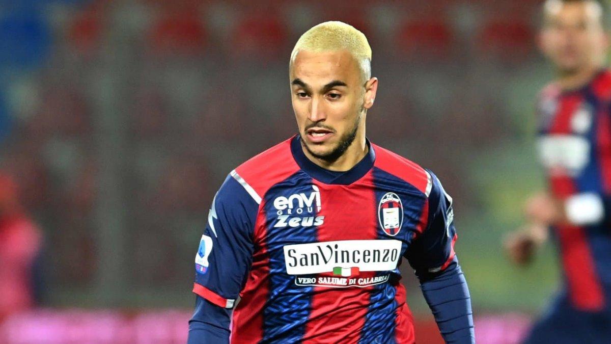 Beşiktaş ve Galatasaray Adam Ounas'ı istiyor