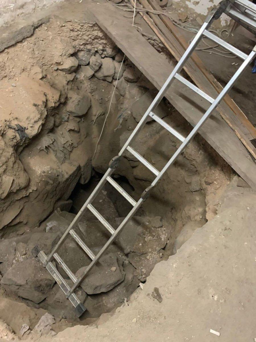 Afyonkarahisar'da defineci baskını: 7 gözaltı