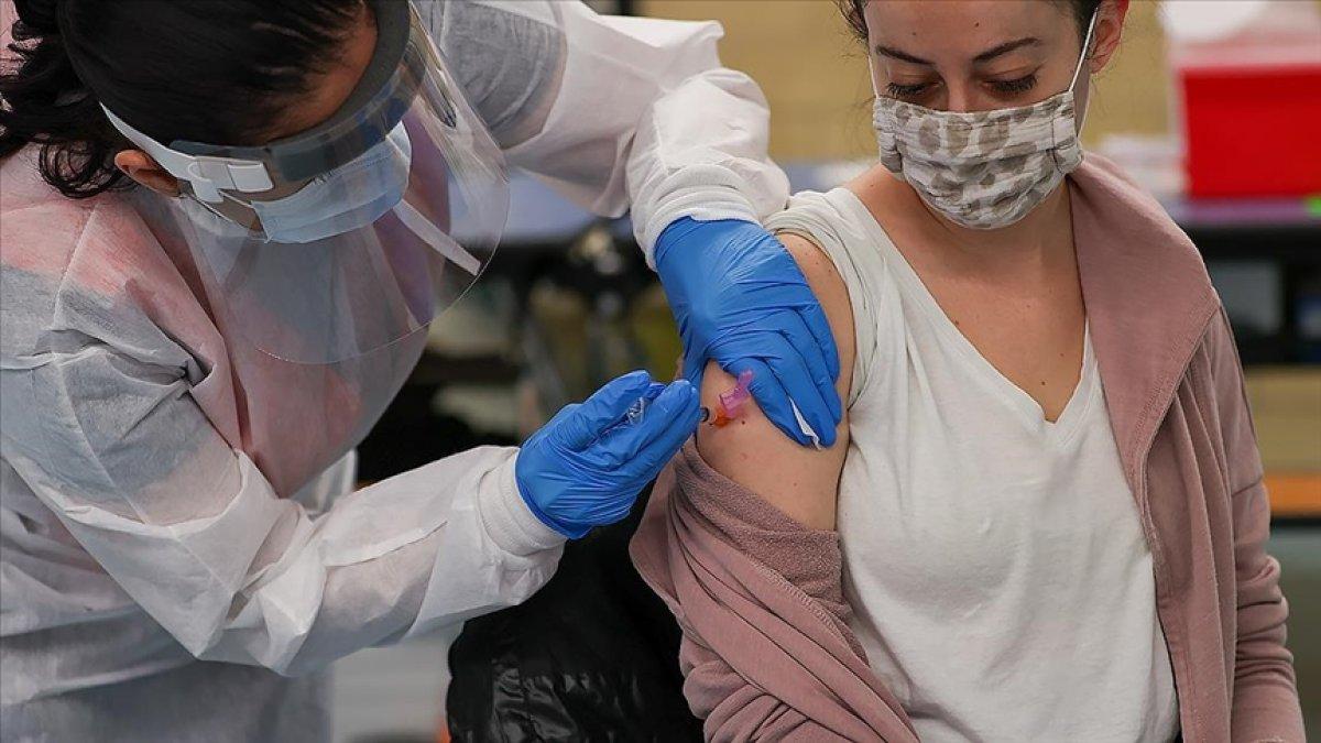 Dünya genelinde 2 milyar 790 milyon dozdan fazla aşı yapıldı