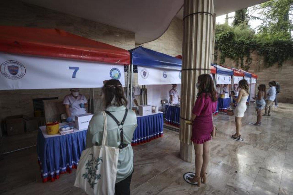 Koronavirüs teşhisini 10 saniyeye düşüren yerli test kullanımda