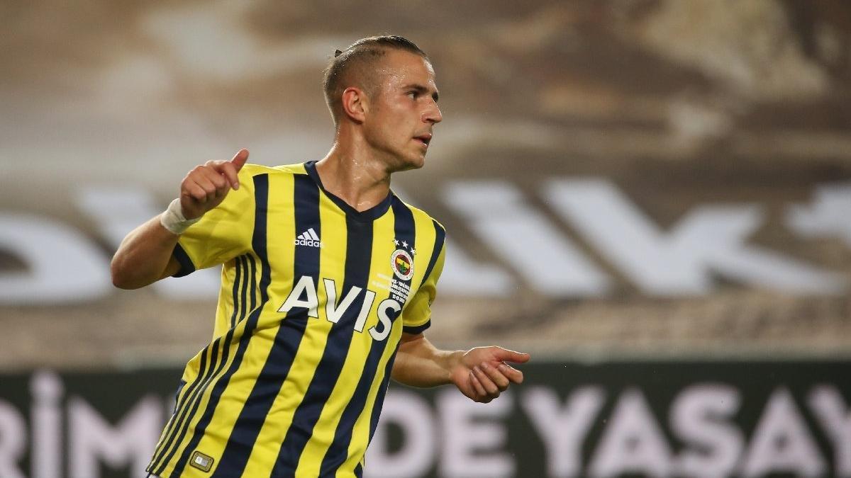 Pelkas'a Rubin Kazan kancası