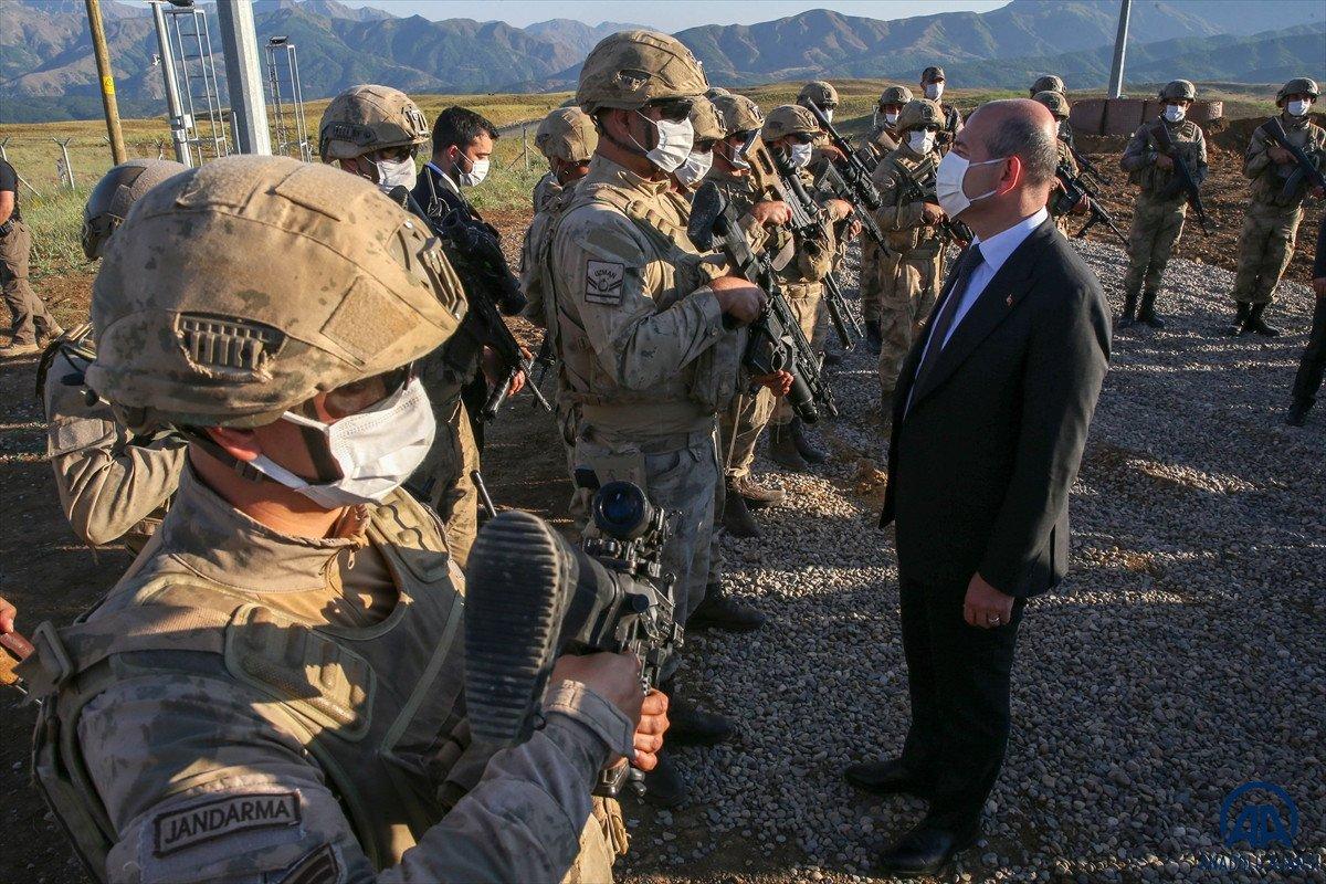 Süleyman Soylu: Türkiye'deki terörist sayısı 240'a düştü