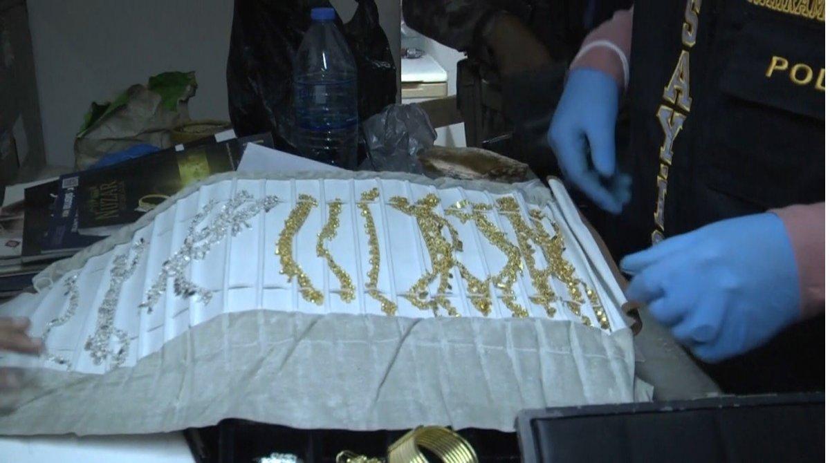 Kahramanmaraş’ta kuyumcuları dolandıran sahte altın şebekesi çökertildi