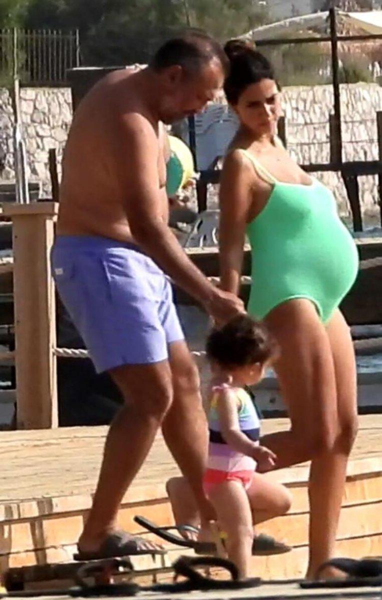 Ali Sunal ile Nazlı Kurbanzade Bodrum'da