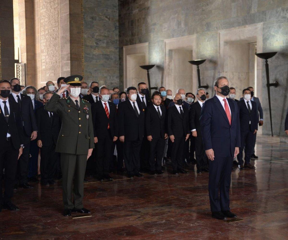 Burak Elmas, Anıtkabir'i ziyaret etti