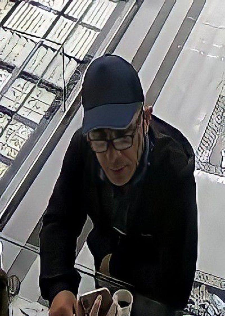 Küçükçekmece’de kuyumcu 800 bin lira dolandırıldı