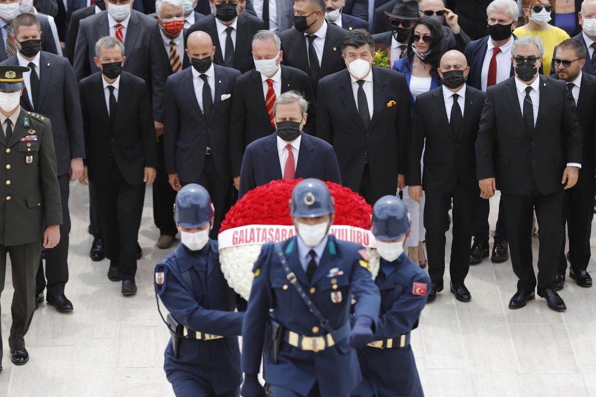 Burak Elmas, Anıtkabir'i ziyaret etti