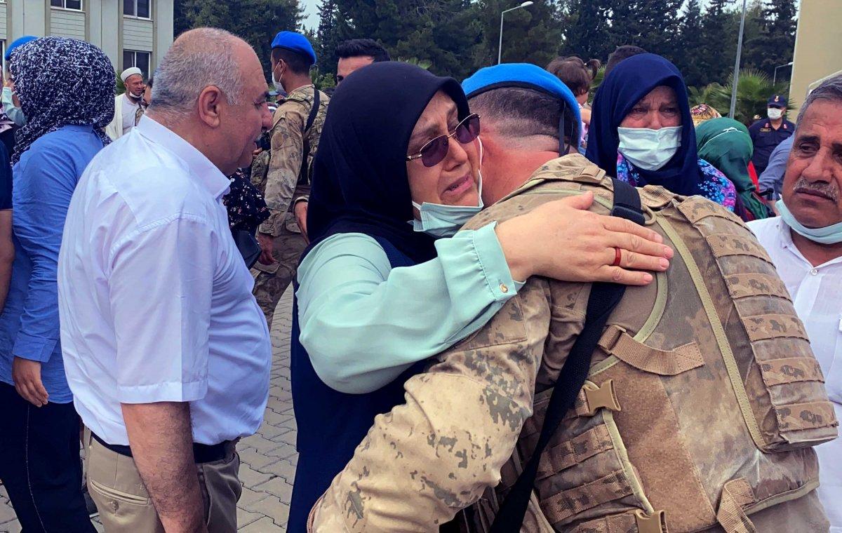 Komandolar El-Bab'a uğurlandı