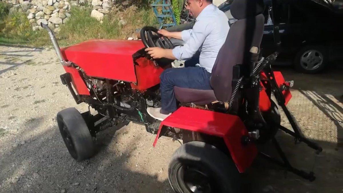 Denizli’de kendi yaptığı traktör ile tarlasını sürdü