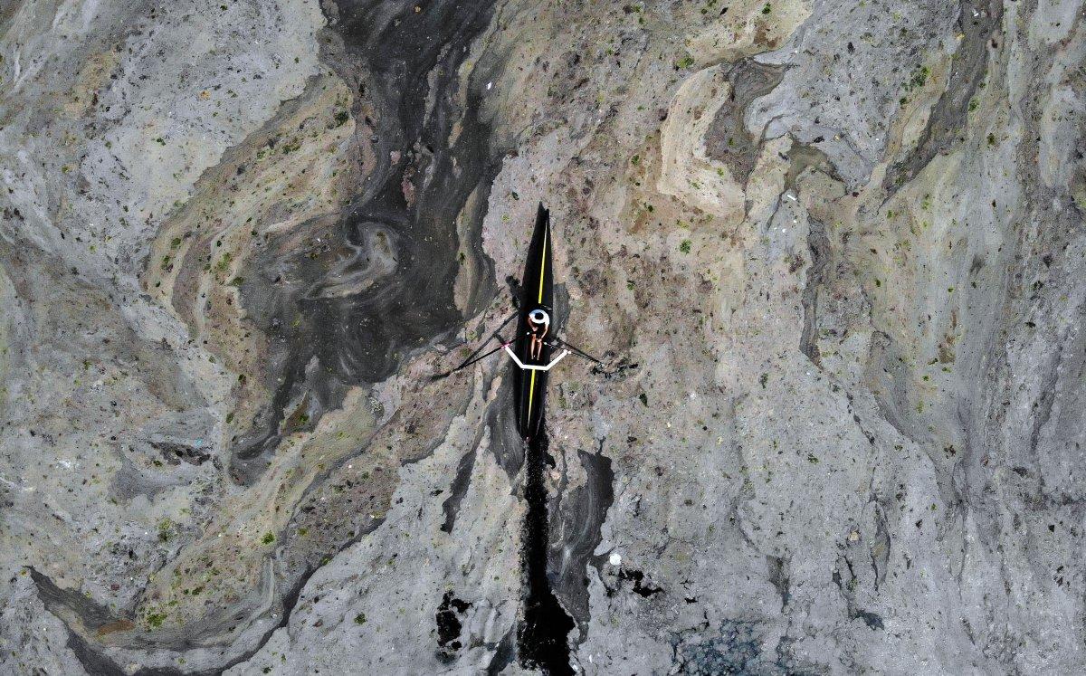 İstanbul'daki deniz salyası havadan görüntülendi