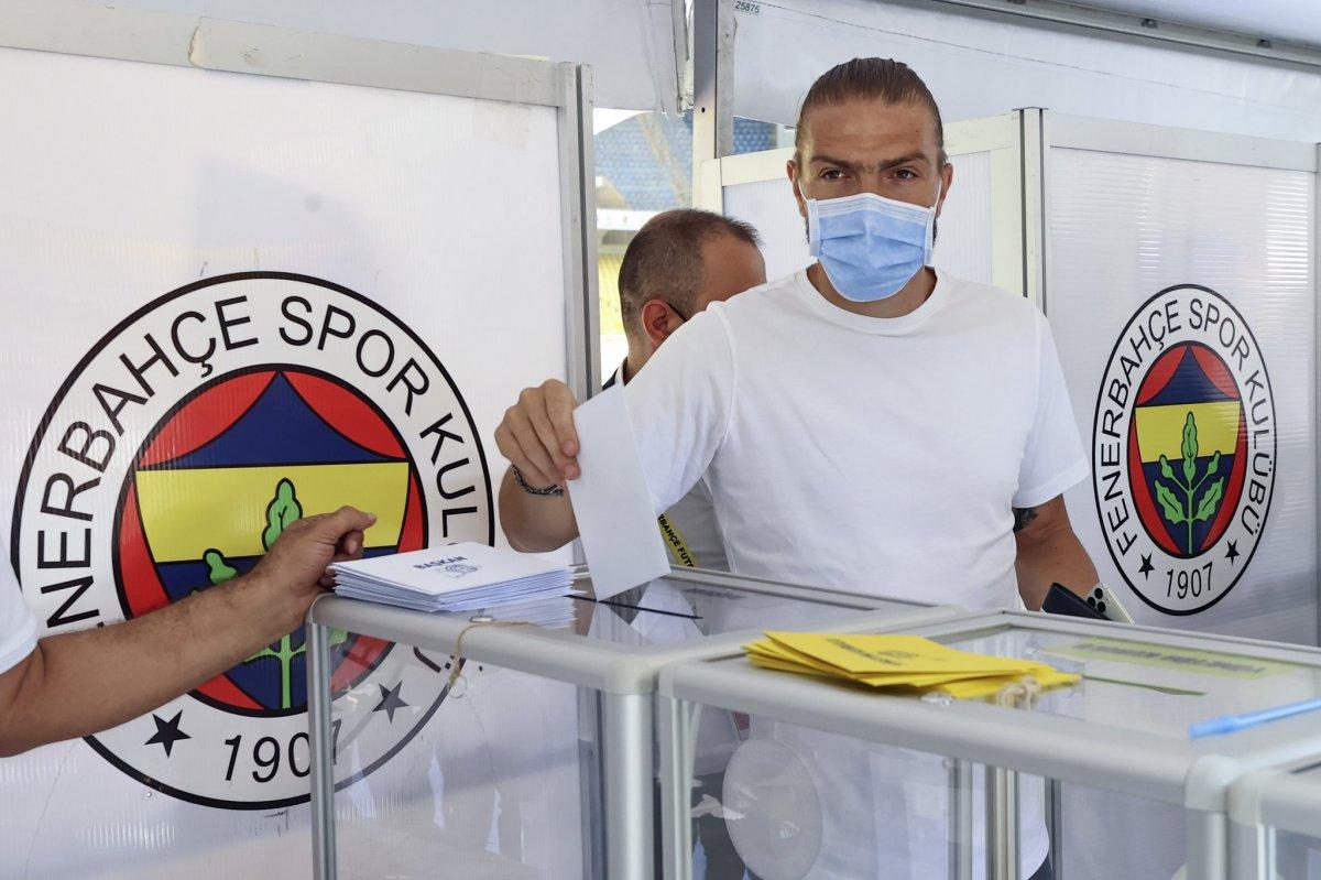 Caner Erkin: Çocukluğumdan beri Fenerbahçeliyim