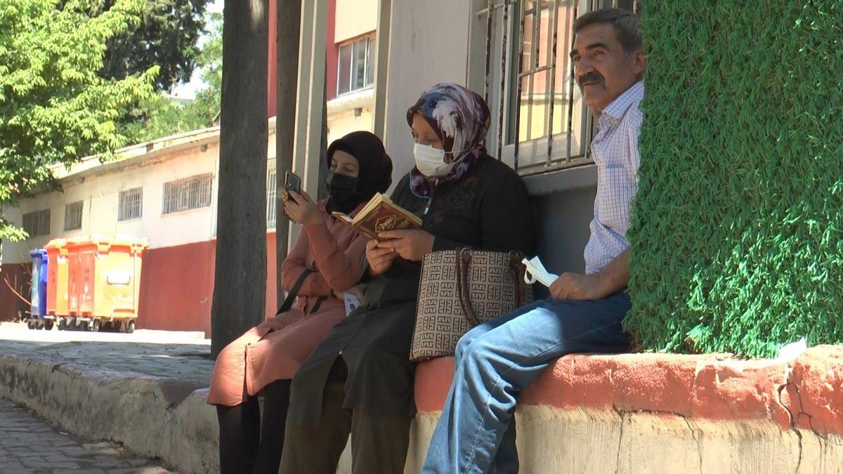 YKS’nin ilk oturumu TYT başarıyla tamamlandı