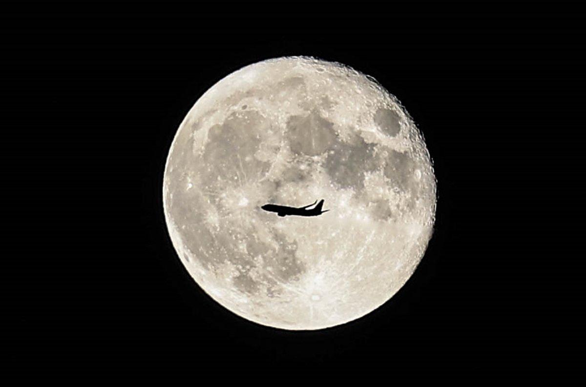 Ankara'dan kartpostallık dolunay kareleri