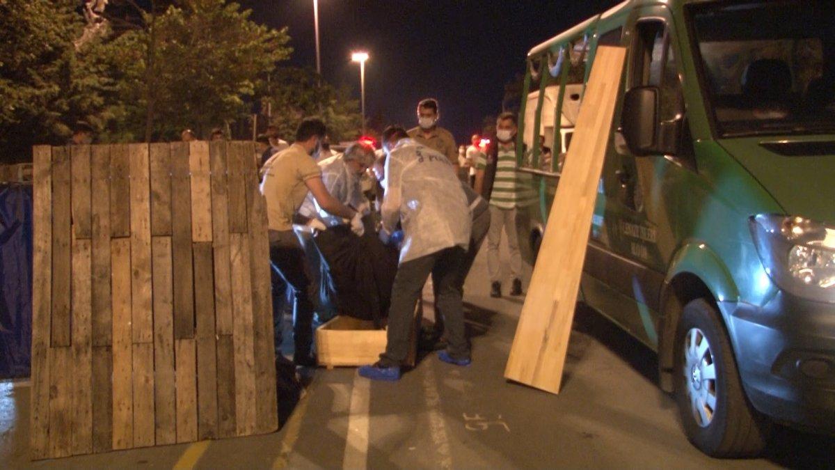 Bağcılar’da parkta tartıştığı kişiye kurşun yağdırdı: 1 ölü, 1 yaralı