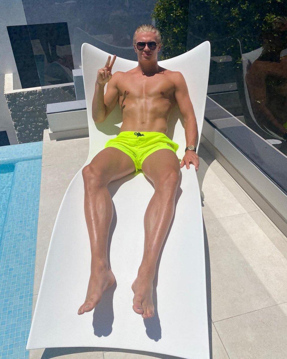 Erling Haaland Yunanistan tatilinde para saçtı