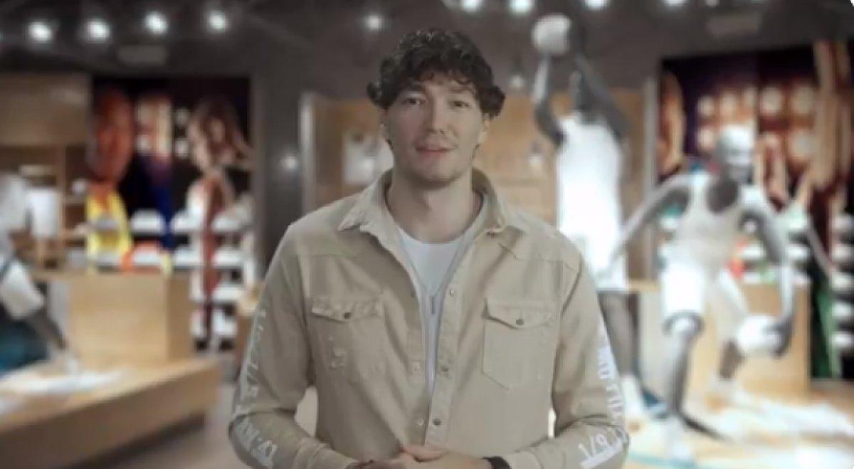 Kıvanç Tatlıtuğ: Şimdi sıra bizim, aşı olalım