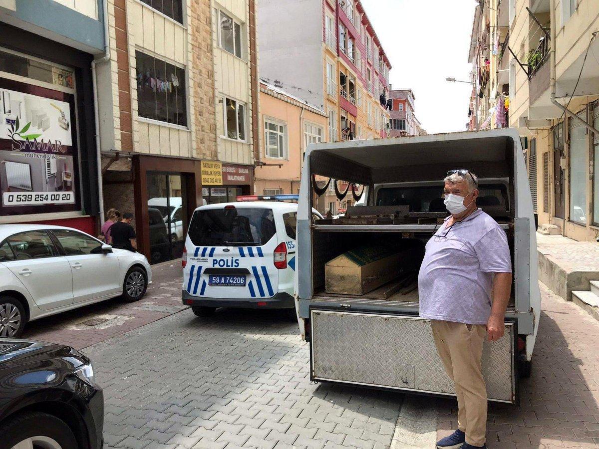 Tekirdağ'da 13 yaşındaki kız, üvey annesini öldürdü