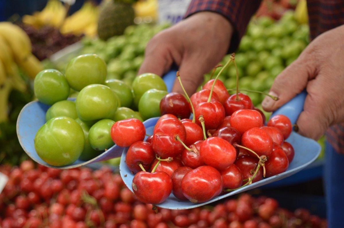 Manavlar fiyatların artmasından dertli