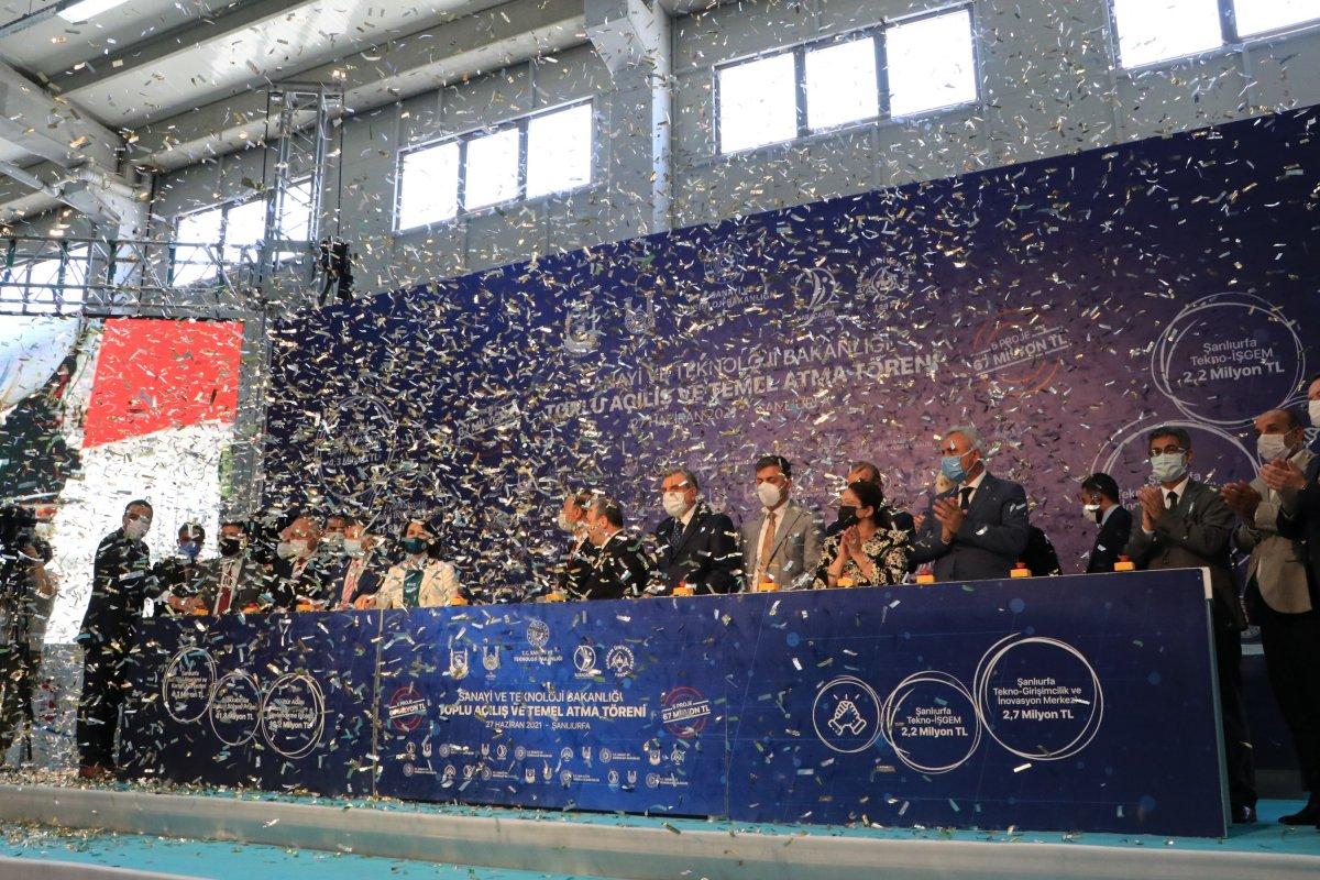 Mustafa Varank, 5 projenin temel atma töreni için Şanlıurfa'ya geldi